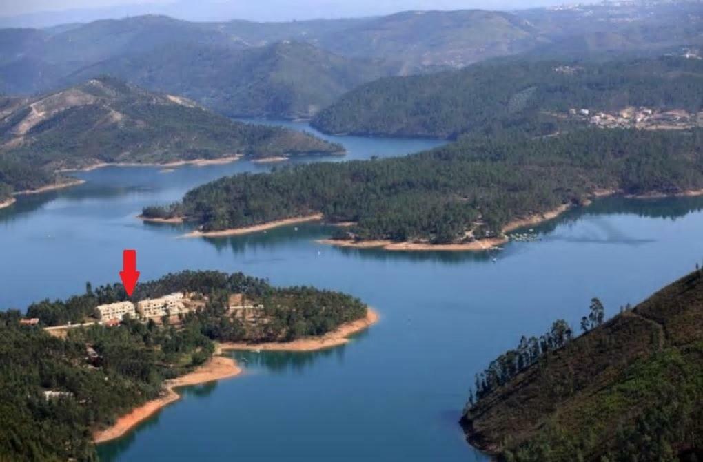 דירות Ferreira do Zêzere Apartamento Rio Zezere מראה חיצוני תמונה